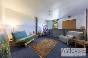 bedroom- click for photo gallery